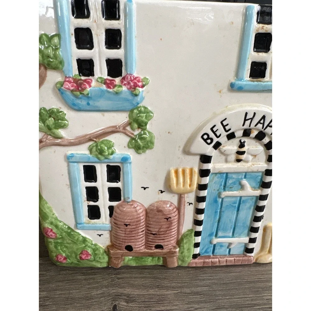 Treasure Craft Disney Bee Happy Cottage Cookie Jar Ceramic Thatched Roof House
